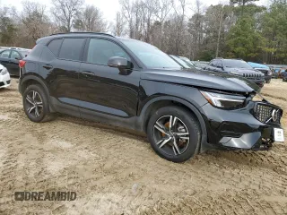 2024 Volvo XC40 Core Bright Theme с VIN YV4L12UK5R2334069, выставлен на аукционе Copart как лот 86729964 с пробегом 15 762 миль миль и Списание • Salvage title. История ставок и продаж доступна на DreamBid. Изображение 4.