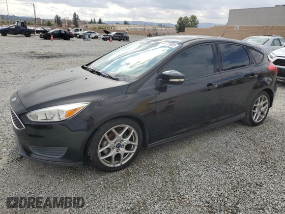 2015 Ford Focus SE with VIN 1FADP3K2XFL314846, listed as a Copart auction lot 43855985 with 64,418 mi miles and Salvage Title. Bid and sale history available at carsss.com. Image 1.