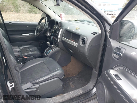2014 Jeep Compass Latitude with VIN 1C4NJDEB2ED698213, listed as a IAAI auction lot 41997204 with 97,893 mi miles. Bid and sale history available at carsss.com. Image 5.