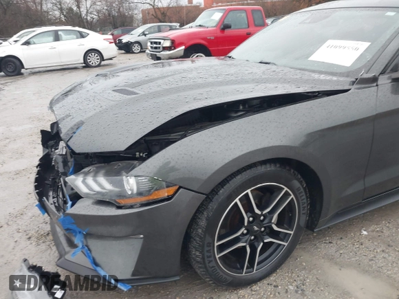 2020 Ford Mustang EcoBoost with VIN 1FA6P8TH4L5121181, listed as a IAAI auction lot 41099550 with 113,149 mi miles. Bid and sale history available at carsss.com. Image 18.
