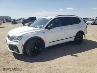 2020 Volkswagen Tiguan SE with VIN 3VV2B7AXXLM145430, listed as a Copart auction lot 51172435 with 52,708 mi miles and Salvage Title. Bid and sale history available at carsss.com. Image 1.