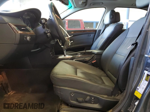 2010 BMW 5 Series 528i xDrive with VIN WBANV1C54AC388240, listed as a Copart auction lot 47999885 with 151,535 mi miles and Salvage Title. Bid and sale history available at carsss.com. Image 7.