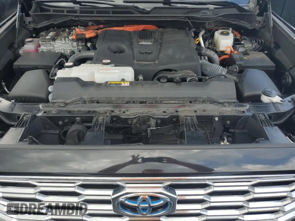 2023 Toyota Sequoia SR5 with VIN 7SVAAAAA5PX001618, listed as a Copart auction lot 74738914 with 27,668 mi miles and Salvage Title. Bid and sale history available at carsss.com. Image 12.