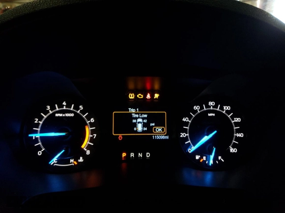 2017 Ford Police Interceptor Utility с VIN 1FM5K8AR4HGD59085, выставлен на аукционе Copart как лот 44452555 с пробегом 115 098 миль миль и Чистый • Clean title. История ставок и продаж доступна на DreamBid. Изображение 9.