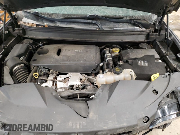 2019 Jeep Cherokee Trailhawk Elite с VIN 1C4PJMBN6KD162156, выставлен на аукционе Copart как лот 83041704 с пробегом 100 616 миль миль и Списание • Salvage title. История ставок и продаж доступна на DreamBid. Изображение 14.