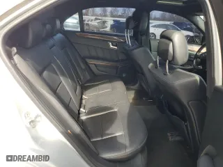 2012 Mercedes-Benz E-Class E 350 Luxury with VIN WDDHF5KB0CA565222, listed as a Copart auction lot 88910035 with 208,762 mi miles and Clean Title. Bid and sale history available at carsss.com. Image 10.