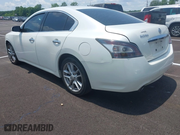 2014 Nissan Maxima S with VIN 1N4AA5AP9EC499211, listed as a IAAI auction lot 42377529 with 163,977 mi miles and . Bid and sale history available at DreamBid. Image 3.