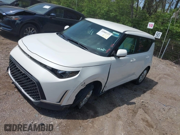 2024 Kia Soul S with VIN KNDJ23AUXR7227864, listed as a IAAI auction lot 42085723 with 28,767 mi miles and . Bid and sale history available at DreamBid. Image 18.