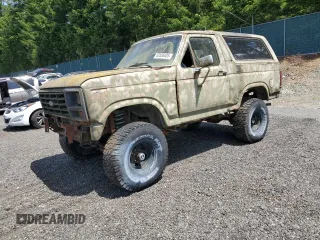 1983 Ford Bronco z VIN 1FMEU15G0DLA49642, wystawiony jako Copart lot #60506405 z przebiegiem Nie podano mil oraz Czysty tytuł • Clean title. Historia ofert i sprzedaży dostępna na DreamBid. Obrazek 1.