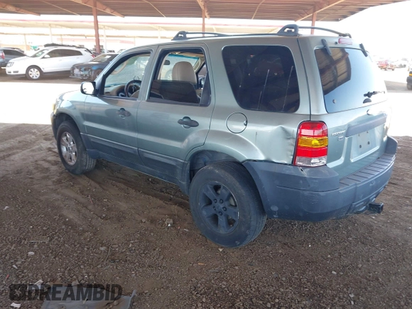 2005 Ford Escape XLT с VIN 1FMYU03125DA13534, выставлен на аукционе IAAI как лот 42699652 с пробегом 118 219 миль миль и . История ставок и продаж доступна на DreamBid. Изображение 3.