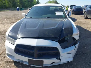 2013 Dodge Charger SE with VIN 2C3CDXBG8DH622498, listed as a IAAI auction lot 41967786 with 143,514 mi miles. Bid and sale history available at carsss.com. Image 12.