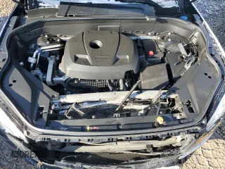 2016 Volvo XC90 T6 Momentum with VIN YV4A22PK2G1084096, listed as a Copart auction lot 70606302 with 132,238 mi miles. Bid and sale history available at carsss.com. Image 12.