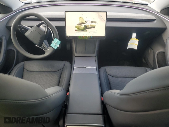 2025 Tesla Model 3 Long Range with VIN 5YJ3E1EA0SF922262, listed as a Copart auction lot 48358095 with 831 mi miles and Salvage title. Bid and sale history available at DreamBid. Image 8.