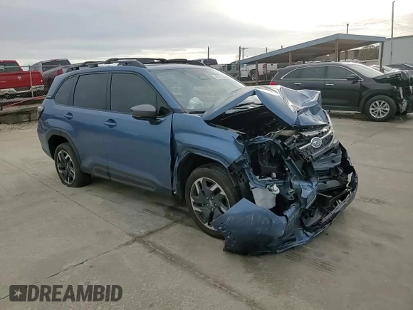 2025 Subaru Forester Limited with VIN JF2SLDRC3SH489245, listed as a Copart auction lot 48191735 with 2,846 mi miles and Salvage Title. Bid and sale history available at carsss.com. Image 12.
