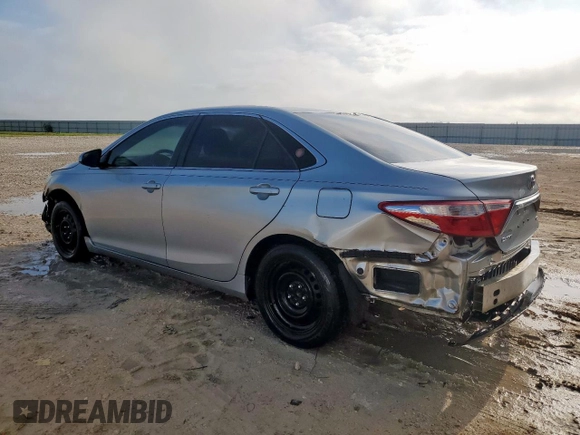 2017 Toyota Camry XLE with VIN 4T1BF1FK7HU306330, listed as a Copart auction lot 57064515 with 353,146 mi miles and Clean title. Bid and sale history available at DreamBid. Image 2.