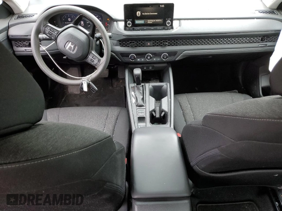 2024 Honda Accord LX z VIN 1HGCY1F2XRA041135, wystawiony jako Copart lot #51101845 z przebiegiem 13 648 mil mil oraz Nie do naprawy • Non repairable. Historia ofert i sprzedaży dostępna na DreamBid. Obrazek 8.