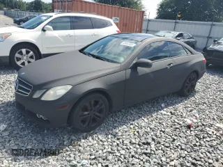 2010 Mercedes-Benz E 350 z VIN WDDKJ5GB2AF016215, wystawiony jako Copart lot #58952405 z przebiegiem 166 348 mil mil oraz Szkoda całkowita • Salvage title. Historia ofert i sprzedaży dostępna na DreamBid. Obrazek 1.