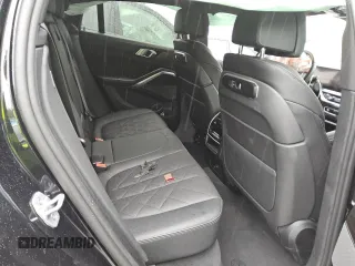 2025 BMW X6 xDrive40i with VIN 5UX33EX02S9W96445, listed as a Copart auction lot 49063285 with 0 mi miles and Clean Title. Bid and sale history available at carsss.com. Image 11.