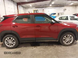 2021 Chevrolet TrailBlazer LS with VIN KL79MMS28MB005889, listed as a IAAI auction lot 41951684 with 28,350 mi miles and . Bid and sale history available at DreamBid. Image 13.