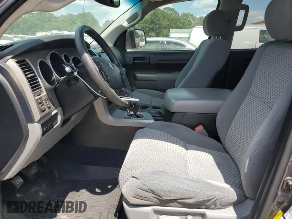 2013 Toyota Tundra z VIN 5TFEM5F13DX060407, wystawiony jako Copart lot #56906595 z przebiegiem 226 651 mil mil oraz Szkoda całkowita • Salvage title. Historia ofert i sprzedaży dostępna na DreamBid. Obrazek 7.