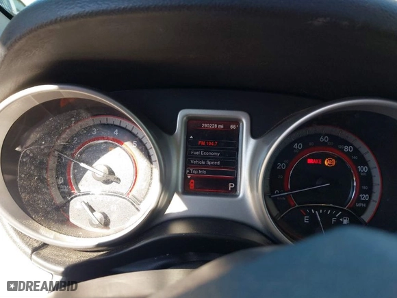 2013 Dodge Journey SE with VIN 3C4PDCAB2DT671487, listed as a IAAI auction lot 41784158 with 290,228 mi miles. Bid and sale history available at carsss.com. Image 7.