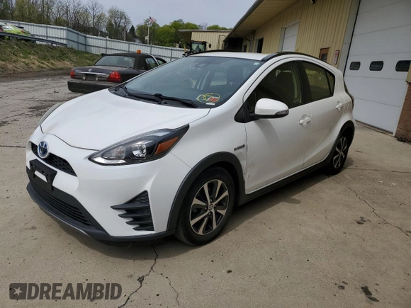 2018 Toyota Prius One z VIN JTDKDTB38J1615672, wystawiony jako Copart lot #53270015 z przebiegiem 55 974 mil mil oraz Czysty tytuł • Clean title. Historia ofert i sprzedaży dostępna na DreamBid. Obrazek 1.