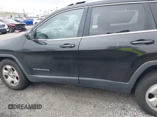 2015 Jeep Cherokee Latitude with VIN 1C4PJLCB9FW627909, listed as a IAAI auction lot 42034667 with 131,739 mi miles and . Bid and sale history available at carsss.com. Image 15.