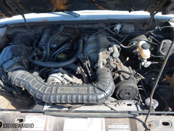 1992 Ford Ranger XLT with VIN 1FTCR10X3NUB44356, listed as a IAAI auction lot 41995985 with 474,423 mi miles. Bid and sale history available at carsss.com. Image 10.