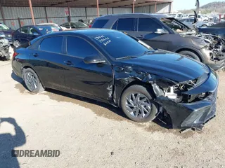 2024 Hyundai Elantra SEL with VIN KMHLM4DG4RU760241, listed as a IAAI auction lot 41849753 with 5,111 mi miles. Bid and sale history available at carsss.com. Image 1.
