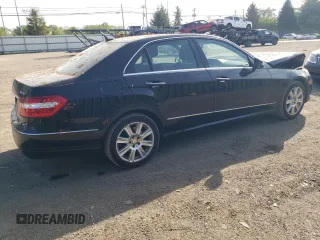 2013 Mercedes-Benz E 350 Luxury with VIN WDDHF8JB3DA680000, listed as a Copart auction lot 54690675 with 209,987 mi miles and Salvage Title. Bid and sale history available at DreamBid. Image 3.