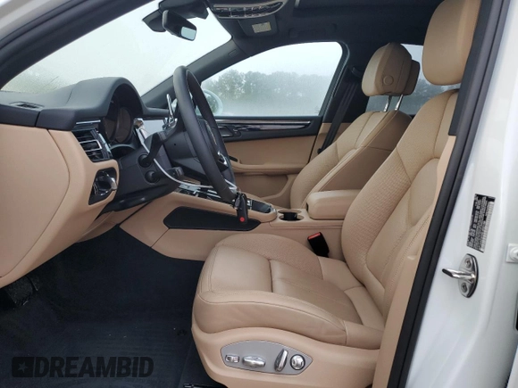 2024 Porsche Macan with VIN WP1AA2A54RLB20188, listed as a Copart auction lot 51326045 with 5,647 mi miles and Salvage title. Bid and sale history available at DreamBid. Image 7.