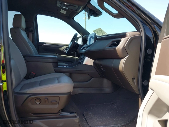 2024 Chevrolet Tahoe LT with VIN 1GNSKNKD6RR302151, listed as a IAAI auction lot 41717741 with 21,929 mi miles. Bid and sale history available at carsss.com. Image 5.