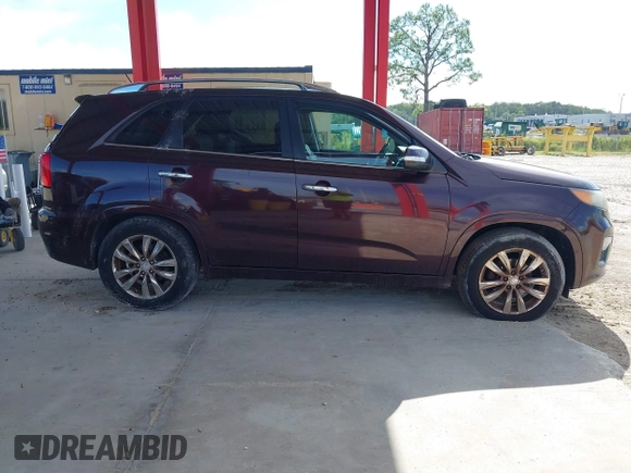 2012 Kia Sorento SX with VIN 5XYKW4A24CG207956, listed as a IAAI auction lot 40244776 with 112,703 mi miles. Bid and sale history available at carsss.com. Image 14.