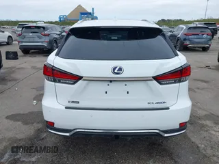 2021 Lexus RX with VIN 2T2YGMDA3MC062783, listed as a IAAI auction lot 40504359 with 34,319 mi miles. Bid and sale history available at carsss.com. Image 16.
