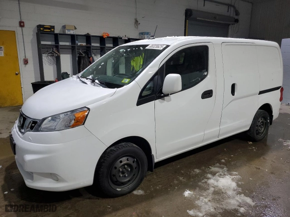 2014 Nissan NV200 SV with VIN 3N6CM0KN0EK695216, listed as a Copart auction lot 88328625 with 218,002 mi miles and Clean Title. Bid and sale history available at carsss.com. Image 1.