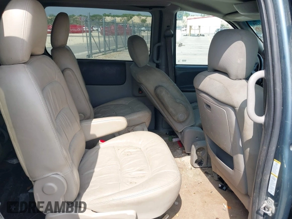 2006 Pontiac Montana SV6 with VIN 1GMDV33L66D211615, listed as a IAAI auction lot 42004609 with 264,541 mi miles. Bid and sale history available at carsss.com. Image 8.