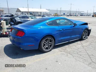2017 Ford Mustang V6 с VIN 1FA6P8AM7H5203574, выставлен на аукционе IAAI как лот 42620908 с пробегом Не указан миль и . История ставок и продаж доступна на DreamBid. Изображение 4.