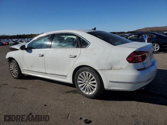 2017 Volkswagen Passat SE z VIN 1VWBT7A3XHC071165, wystawiony jako Copart lot #45755595 z przebiegiem 34 633 mil mil oraz Szkoda całkowita • Salvage title. Historia ofert i sprzedaży dostępna na DreamBid. Obrazek 2.
