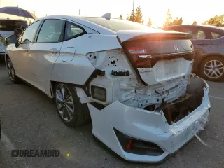 2019 Honda Clarity Plug-In Hybrid with VIN JHMZC5F11KC001346, listed as a Copart auction lot 81999883 with 52,071 mi miles. Bid and sale history available at carsss.com. Image 2.