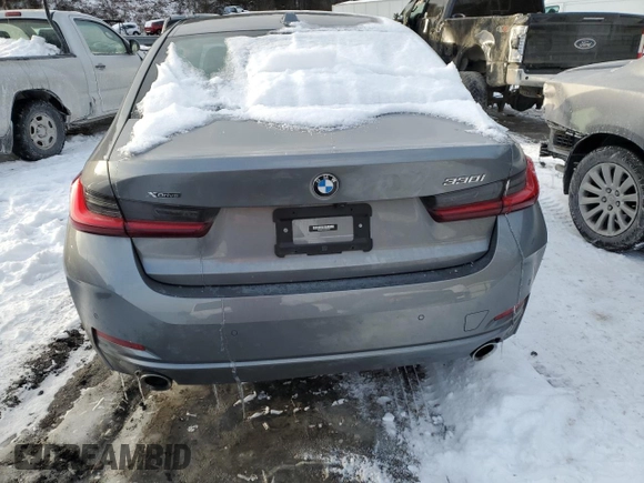 2023 BMW 3 Series 330i xDrive with VIN 3MW89FF04P8D24049, listed as a Copart auction lot 89016375 with 14,749 mi miles and Salvage Title. Bid and sale history available at carsss.com. Image 6.