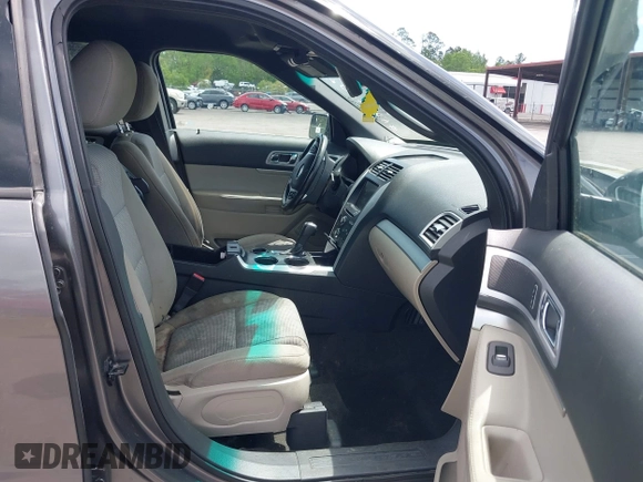 2012 Ford Explorer XLT with VIN 1FMHK7D87CGA23823, listed as a IAAI auction lot 41950792 with 96,860 mi miles and . Bid and sale history available at DreamBid. Image 5.