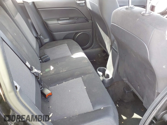 2014 Jeep Patriot Latitude with VIN 1C4NJRFB2ED501262, listed as a IAAI auction lot 42165657 with 107,551 mi miles and . Bid and sale history available at DreamBid. Image 8.