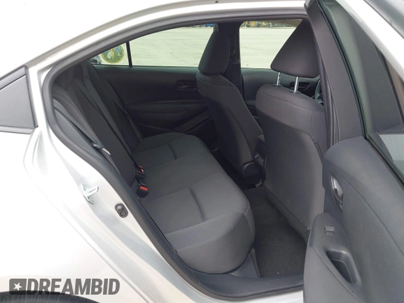 2023 Toyota Corolla LE z VIN 5YFB4MDE5PP077487, wystawiony jako IAAI lot #41787681 z przebiegiem 19 831 mil mil oraz . Historia ofert i sprzedaży dostępna na DreamBid. Obrazek 8.