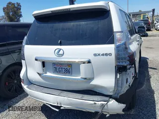 2015 Lexus GX 460 with VIN JTJBM7FX5F5109248, listed as a IAAI auction lot 41968396 with 93,318 mi miles and . Bid and sale history available at carsss.com. Image 17.