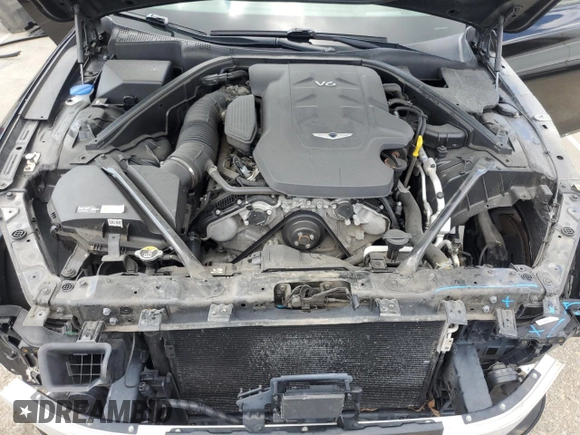 2018 Genesis G80 3.8L with VIN KMHGN4JE8JU240226, listed as a Copart auction lot 61065465 with 39,863 mi miles and Salvage title. Bid and sale history available at DreamBid. Image 11.