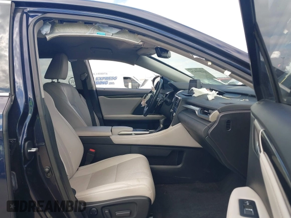 2020 Lexus RX 350 z VIN 2T2AZMAA6LC177456, wystawiony jako IAAI lot #41940824 z przebiegiem 55 993 mil mil oraz . Historia ofert i sprzedaży dostępna na DreamBid. Obrazek 5.
