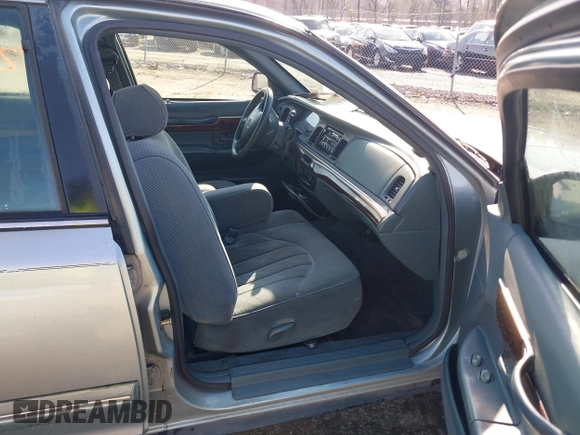 1996 Mercury Grand Marquis GS with VIN 2MELM74W7TX702815, listed as a IAAI auction lot 41452207 with 269,305 mi miles and . Bid and sale history available at DreamBid. Image 5.