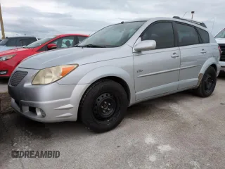 2005 Pontiac Vibe with VIN 5Y2SL63845Z409089, listed as a Copart auction lot 74510284 with 0 mi miles and Salvage Title. Bid and sale history available at carsss.com. Image 1.