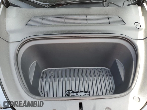 2023 Tesla Model Y Long Range with VIN 7SAYGDEE7PA031199, listed as a Copart auction lot 53876105 with 10,835 mi miles and Salvage Title. Bid and sale history available at DreamBid. Image 12.