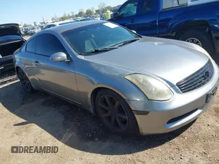 2005 Infiniti G35 Coupe with VIN JNKCV54E25M411982, listed as a IAAI auction lot 41841620 with 148,603 mi miles. Bid and sale history available at carsss.com. Image 1.